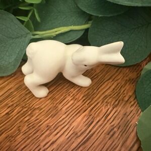 Department 56 Easter Bunny Vintage Spring Rabbit Figurine -RARE Turned head pose